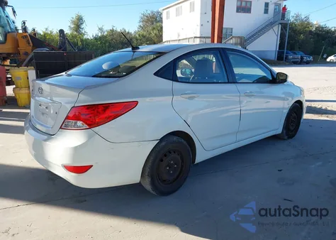 2014 Hyundai Accent Gls z USA, uszkodzony, nr VIN KMHCT4AE1EU630627